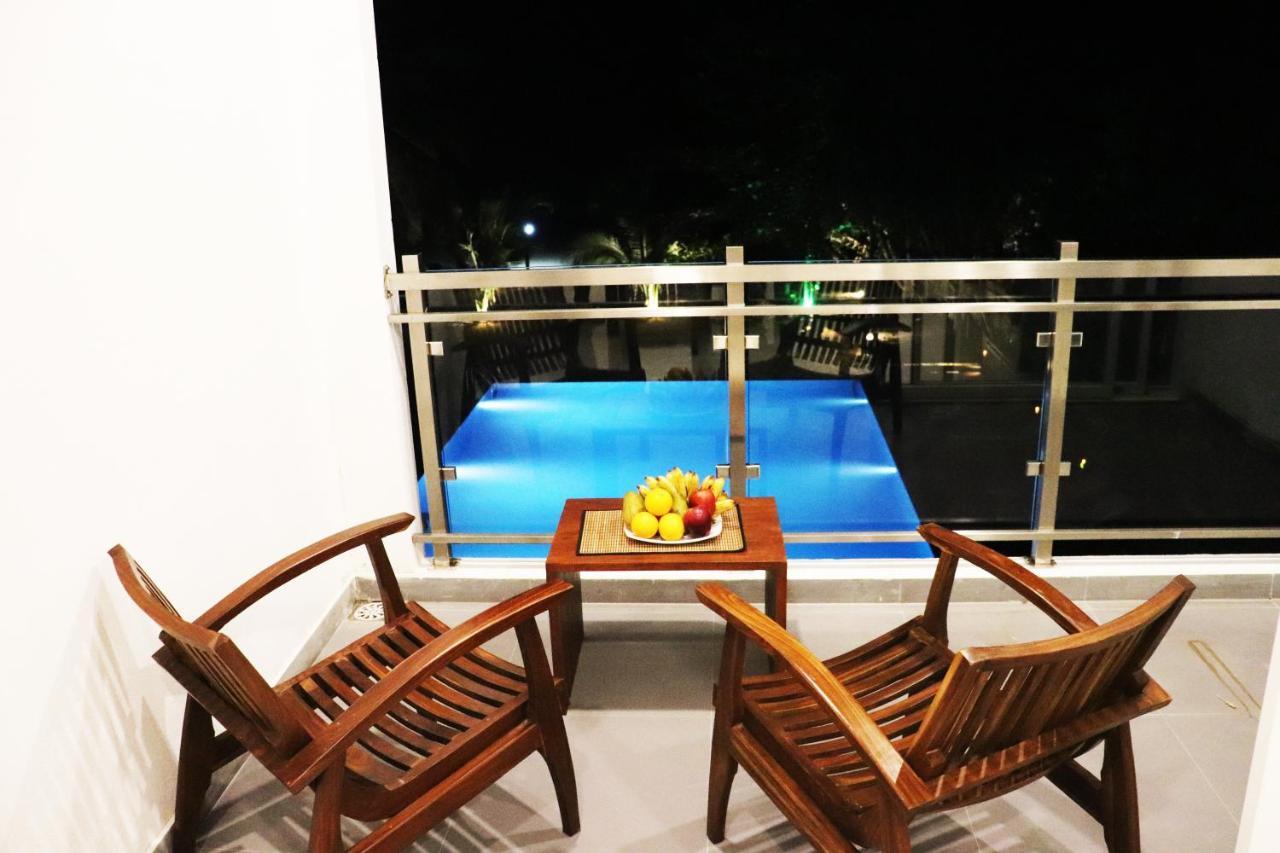 Marakolliya Beach Resort Тангалла Экстерьер фото